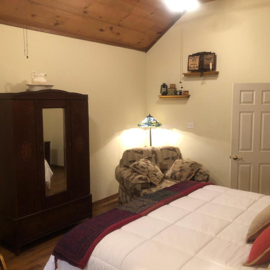 Dry Creek Bed and Breakfast Fredericksburg Esterno foto