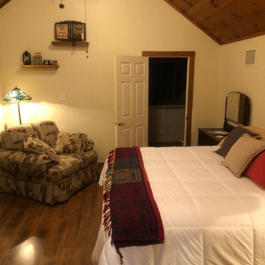 Dry Creek Bed and Breakfast Fredericksburg Esterno foto